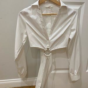 Cute cropped trendy top